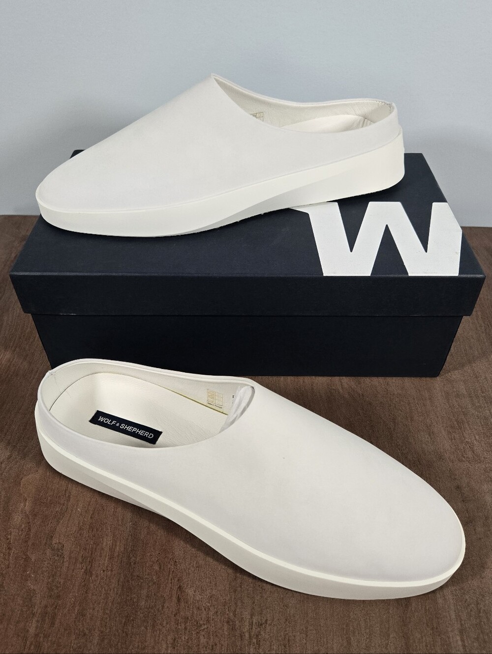 Wolf & Shepherd Cruise Mule White Nubuck NIB Men's 12 Women's 13.5